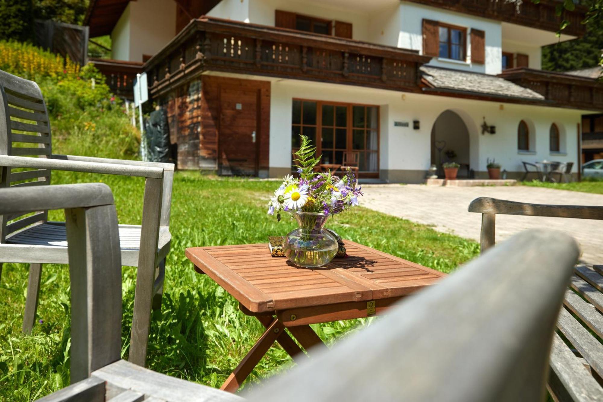 Haus Altana Lägenhet Gargellen Exteriör bild